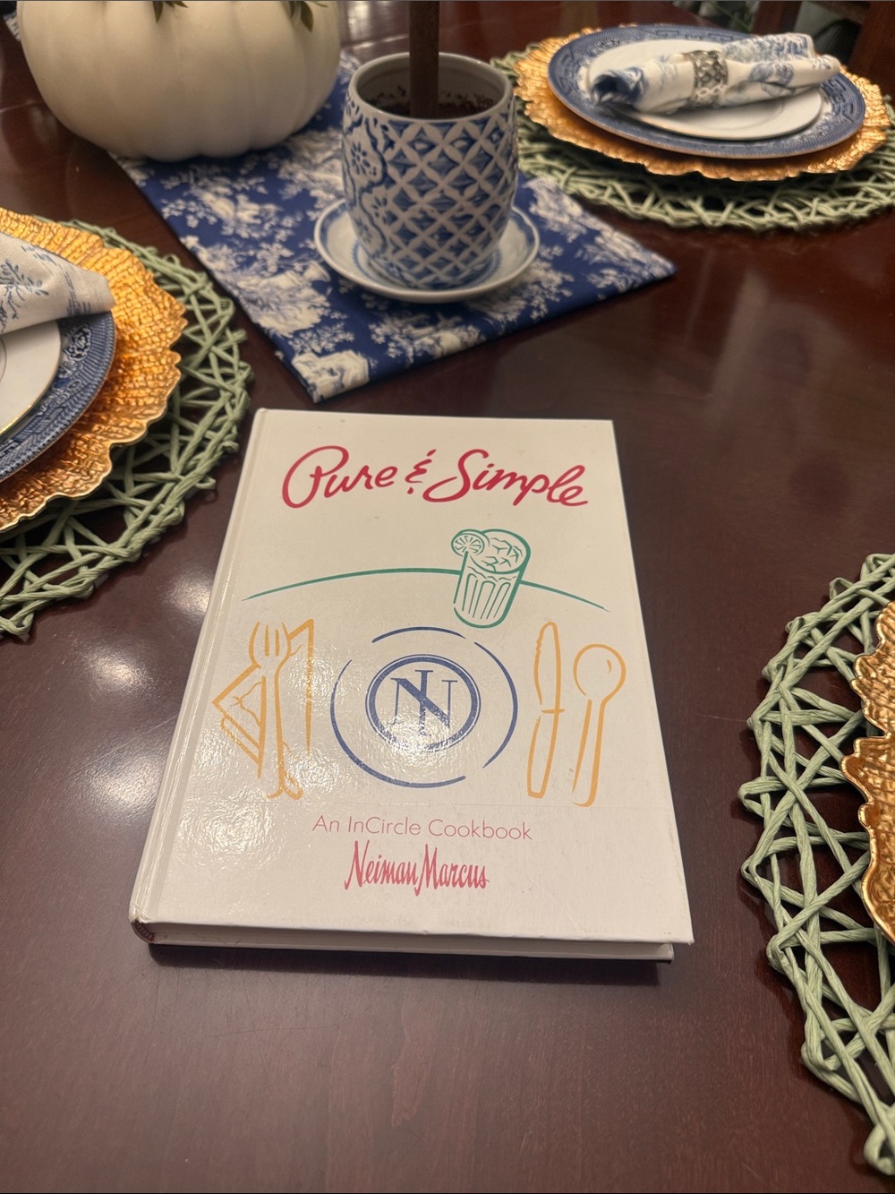 Neiman Marcus Pure & Simple Cookbook
